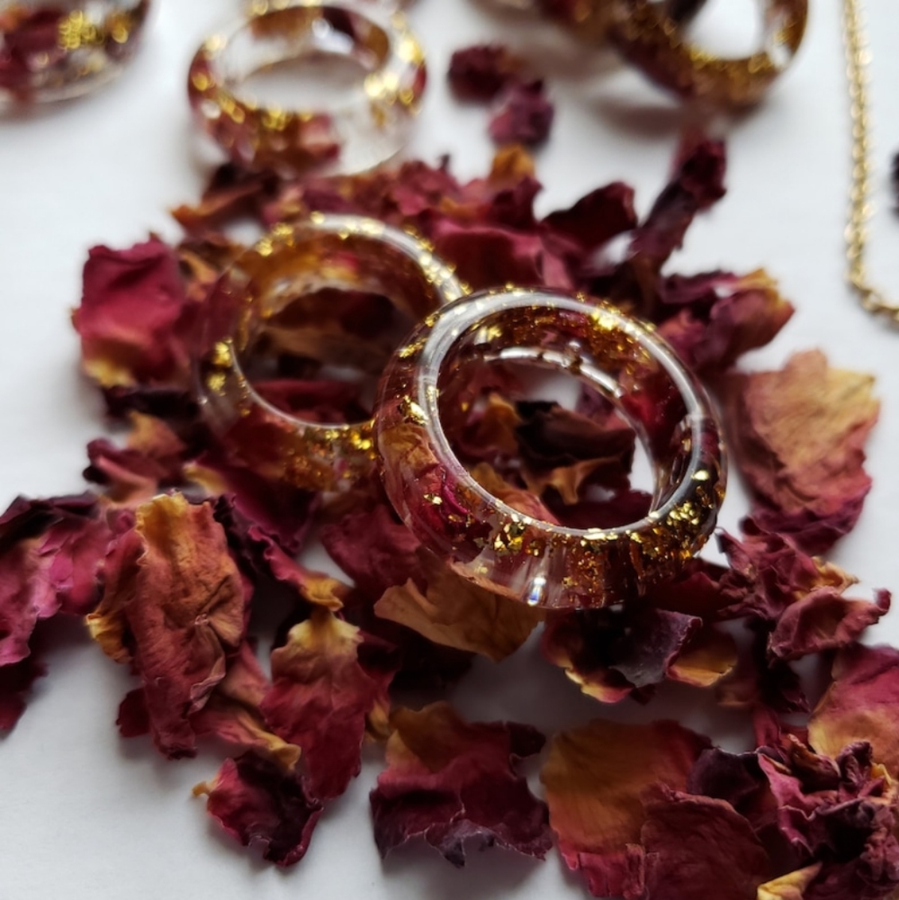 Real Rose Petal Resin Ring Gold Flake Real Flower Ring
